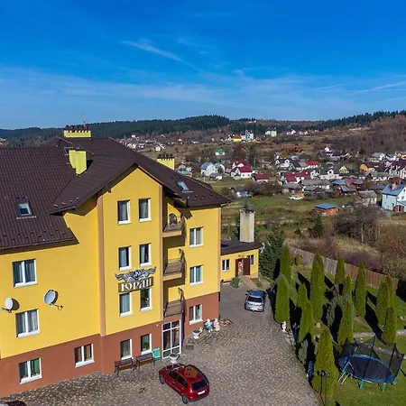 Hotel юран *
