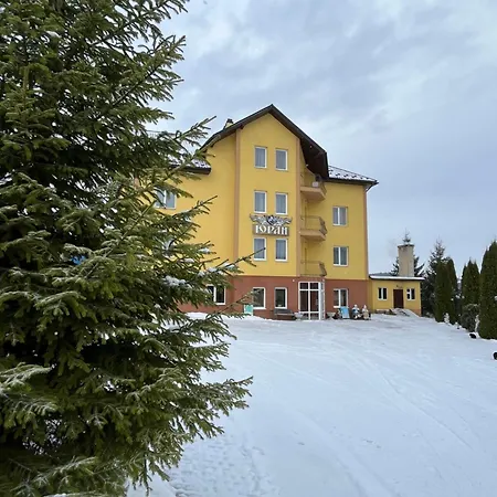 юран Hotel *