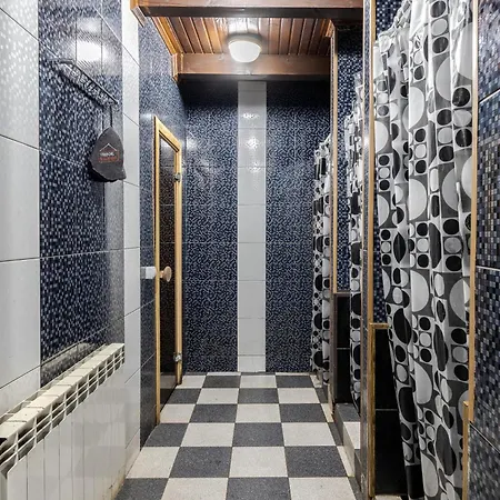 Hotel юран *