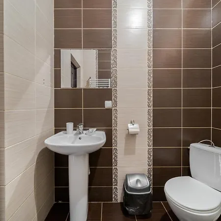 Hotel юран *