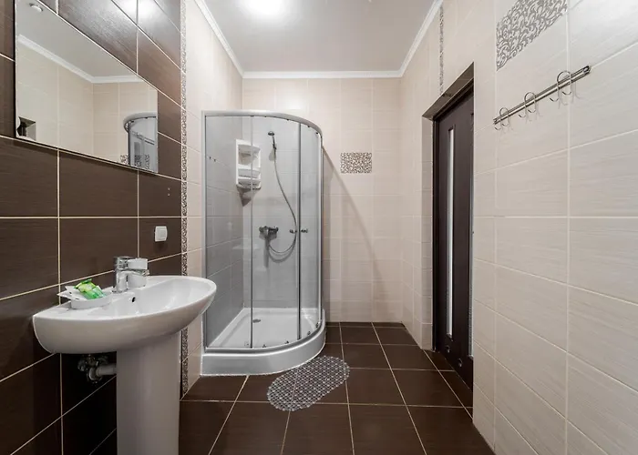 Hotel юран *