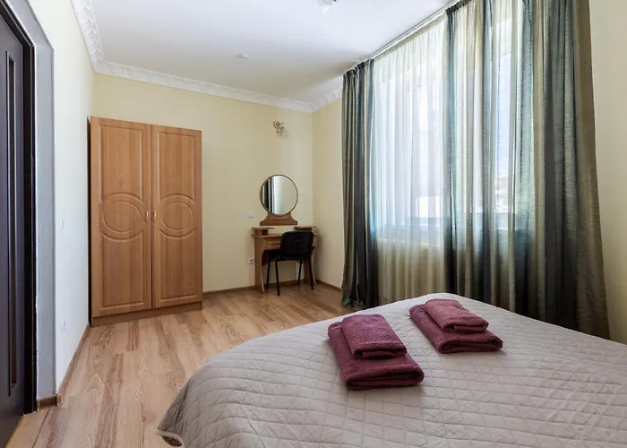 Hotel юран